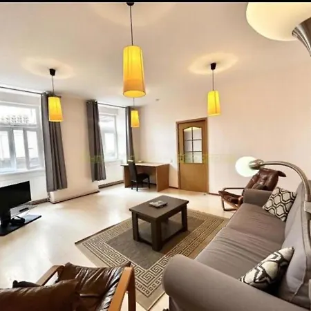 Piata Sfatului Resort *